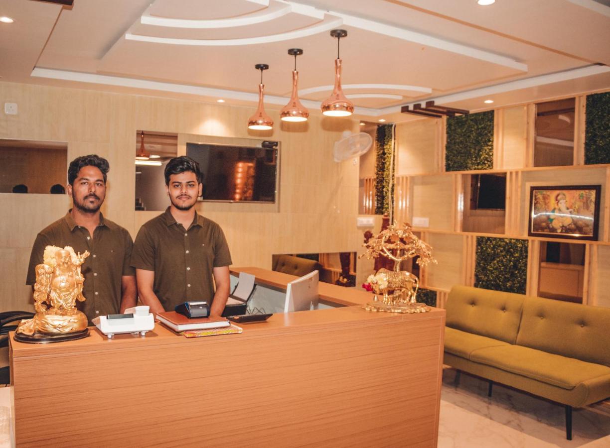 Hotel Mountview Comforts Tirupati Exterior foto