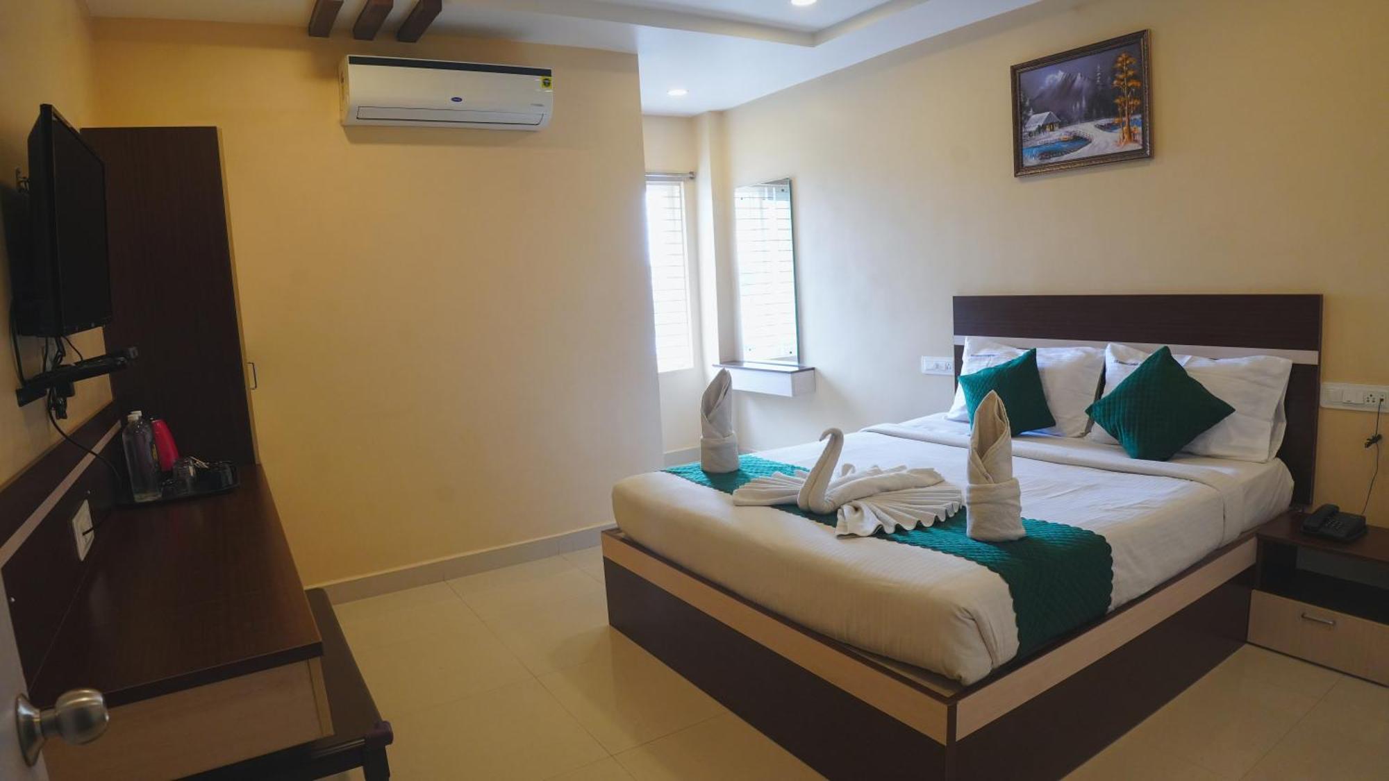 Hotel Mountview Comforts Tirupati Exterior foto